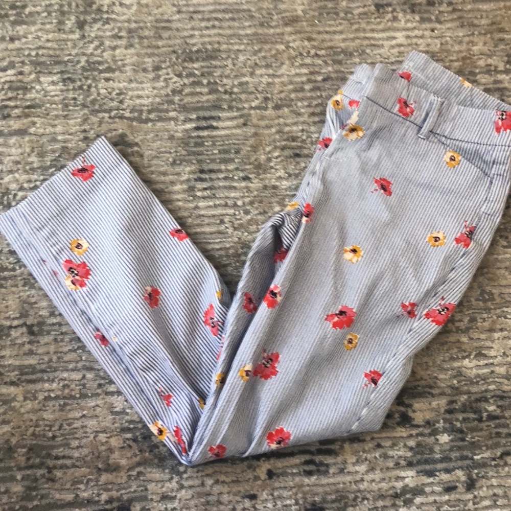 Old Navy floral crop